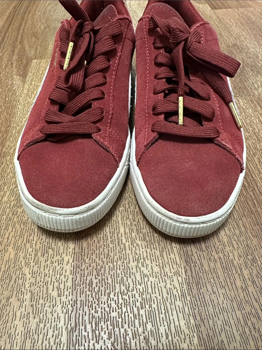 PUMA Suede Classic Regal Red Burgundy sz 39 8.5 Sneakers - Picture 4 of 7